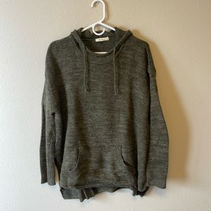 Oversized hooded ILLA ILLA sweater